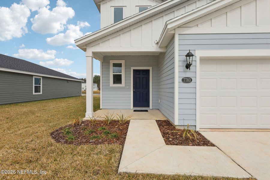 Exterior details and patio area of a home in Kings Preserve, Jacksonville (Image 3). Exterior details and patio area of a home in Kings Preserve, Jacksonville (Image 3).