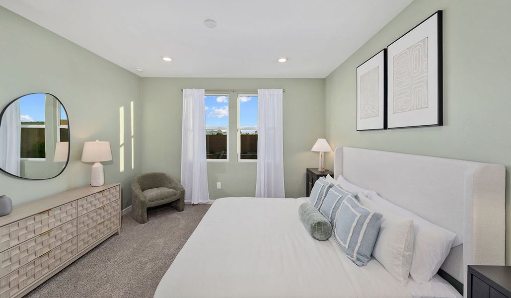 Representative furnished interior of a home built from the Mariposa - C40M by D.R. Horton in Entrada Del Toro at Rancho Sahuarita, Sahuarita (Image 42).