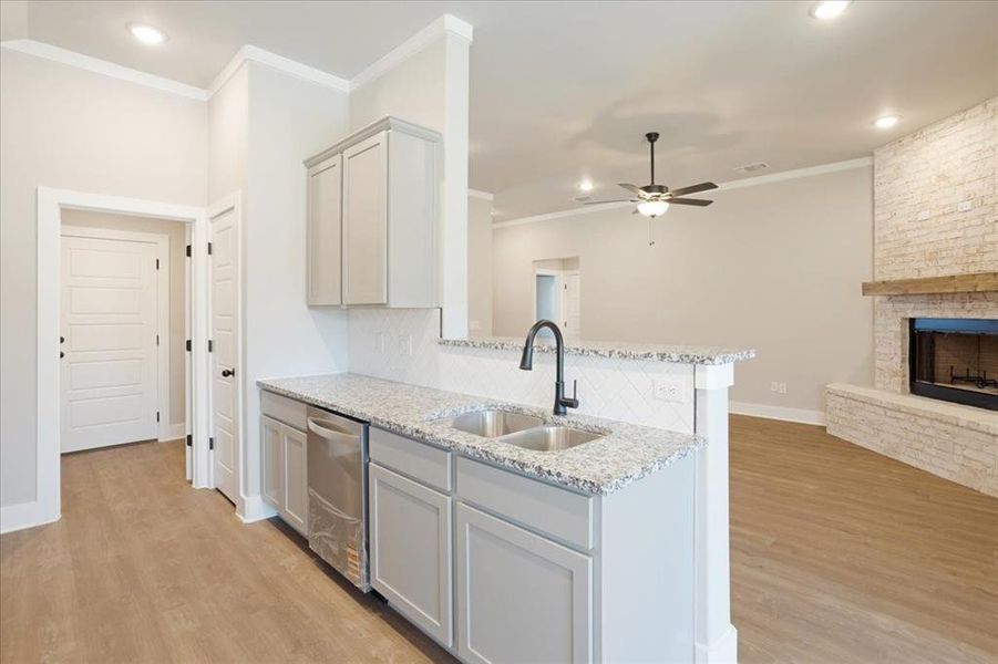 Furnished interior view inside a new home in , Sherman (Image 9).