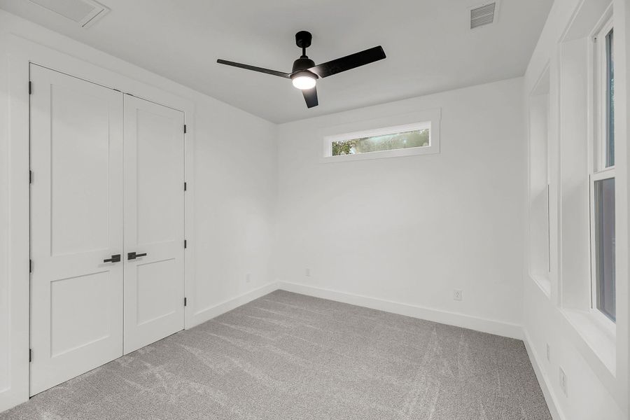 Spacious, unfurnished interior of a new home in , Johns Island (Image 44).