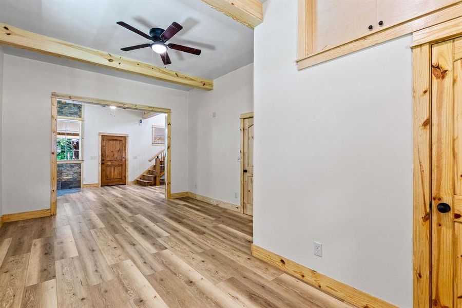 Spacious, unfurnished interior of a new home in , Lone Oak (Image 17). Spacious, unfurnished interior of a new home in , Lone Oak (Image 17).