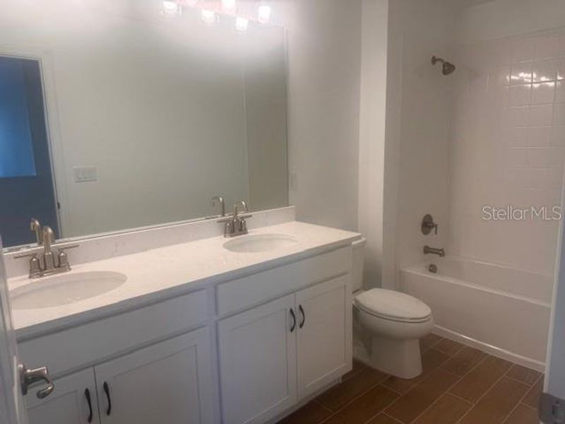 Furnished interior view inside a new home in Oakview, Apopka (Image 6).