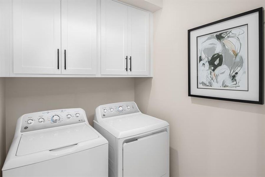 Representative interior finishes for a home built from the Sonata by Ryan Homes in Townes at The Station, Apex (Image 17). Representative interior finishes for a home built from the Sonata by Ryan Homes in Townes at The Station, Apex (Image 17).