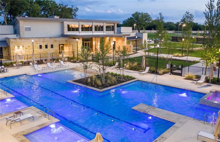 Del Webb pool