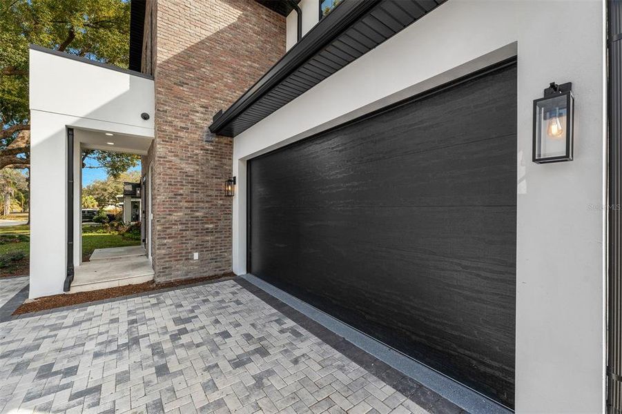 Exterior details and patio area of a home in College Park, Orlando (Image 3). Exterior details and patio area of a home in College Park, Orlando (Image 3).
