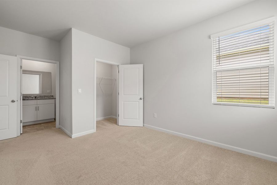 Representative unfurnished interior of a home built from the Mansfield by D.R. Horton in Southwind Village, Evans (Image 25).