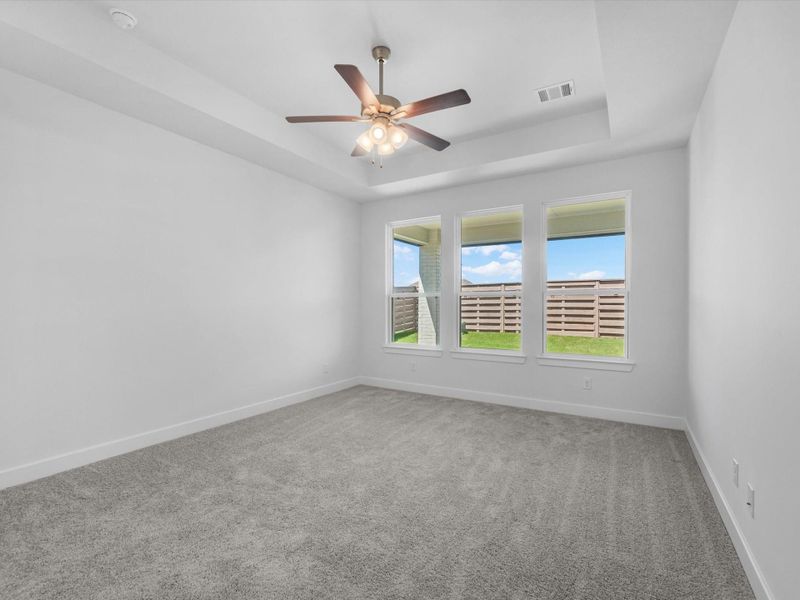 Spacious, unfurnished interior of a new home in Austin Point, Richmond (Image 19).