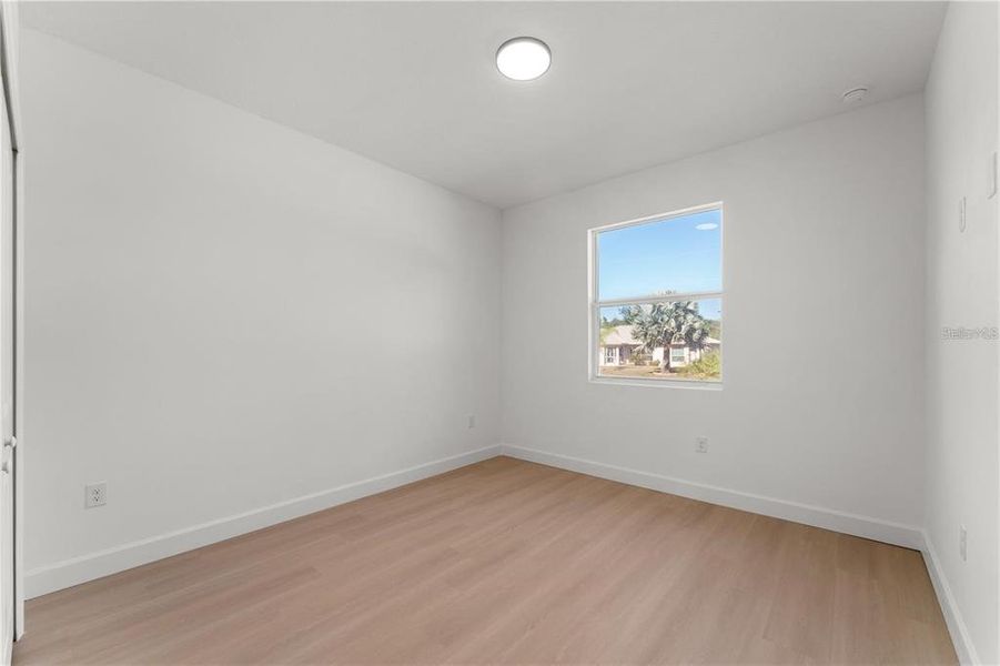 Spacious, unfurnished interior of a new home in , North Port (Image 14).