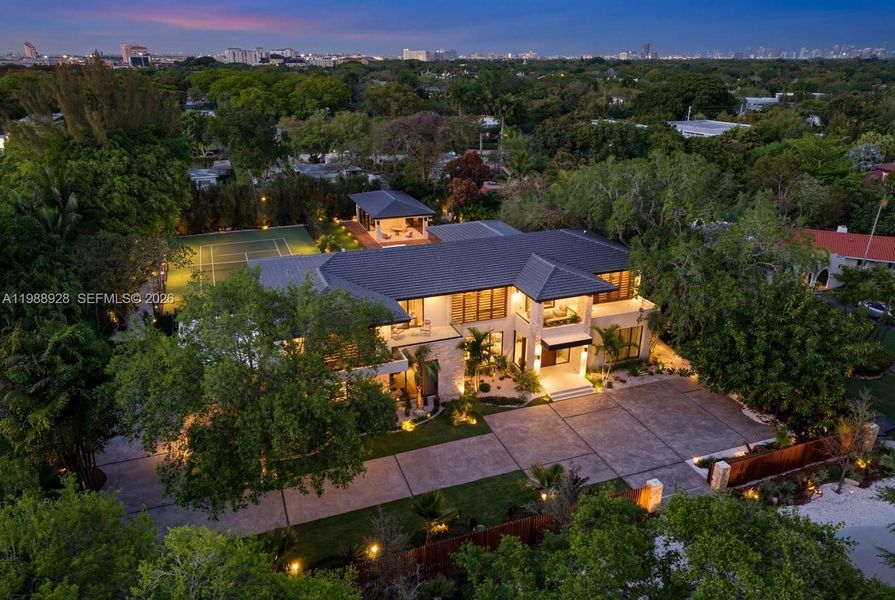 Community amenities in , Miami (Image 83).