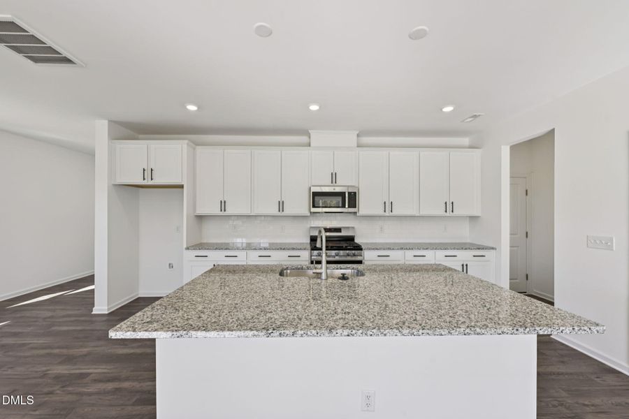 67-web-or-mls-513 Soar Ln - 018