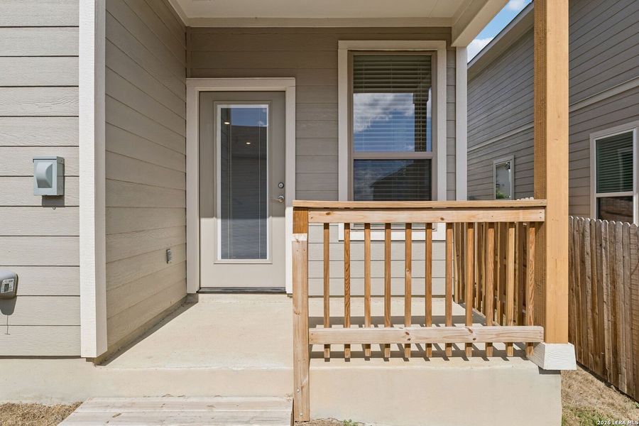 Exterior details and patio area of a home in Magnolia Village North, San Antonio (Image 24).