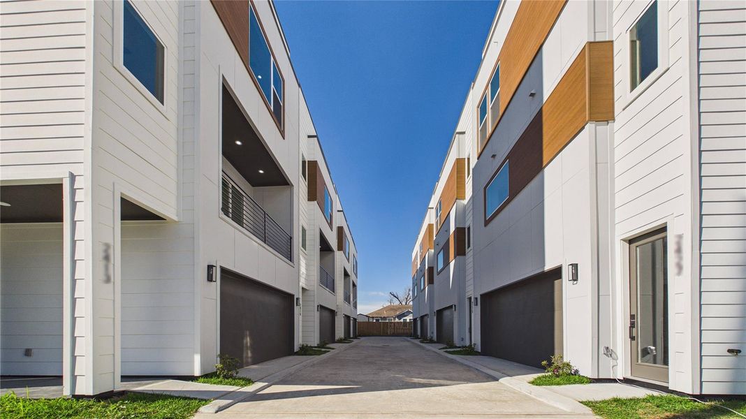 Exterior details and patio area of a home in , Houston (Image 26). Exterior details and patio area of a home in , Houston (Image 26).