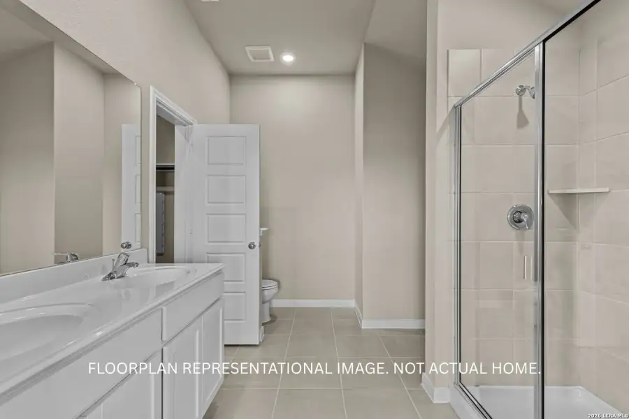 Furnished interior view inside a new home in Park Place, New Braunfels (Image 11).