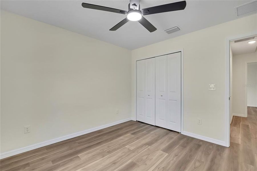 Spacious, unfurnished interior of a new home in , Crystal River (Image 42).