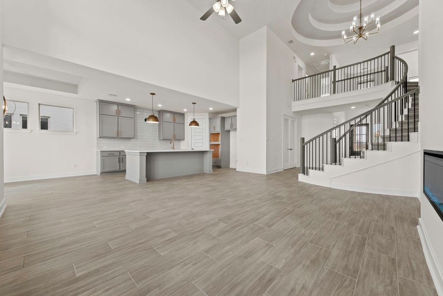 Representative image. Features, specifications, selections and colors may vary.