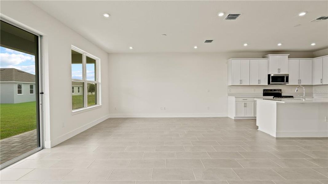 Spacious, unfurnished interior of a new home in Trailside, Mount Dora (Image 22). Spacious, unfurnished interior of a new home in Trailside, Mount Dora (Image 22).