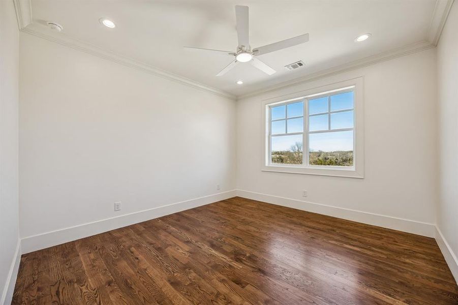 Spacious, unfurnished interior of a new home in , Anna (Image 23).