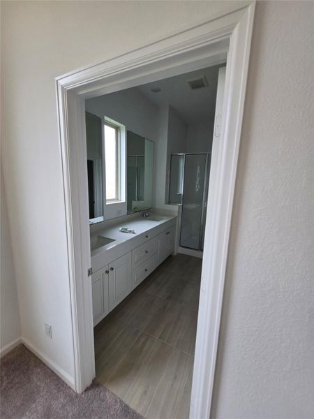 Image 21 of a home in Sunterra. Image 21 of a home in Sunterra.