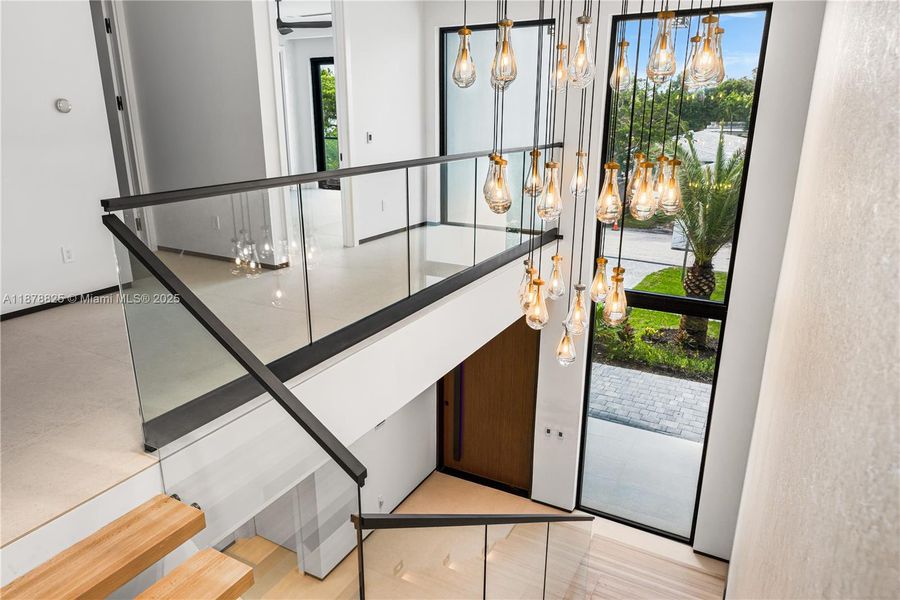 Furnished interior view inside a new home in , Fort Lauderdale (Image 16).