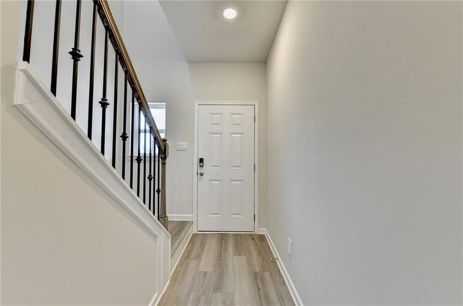 Spacious, unfurnished interior of a new home in , Lawrenceville (Image 48).