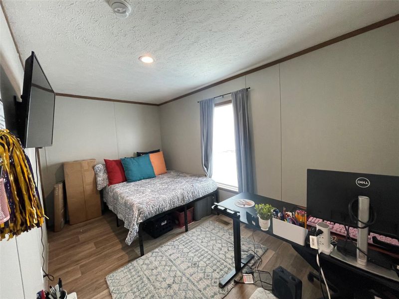 Furnished interior view inside a new home in , Tomball (Image 3).