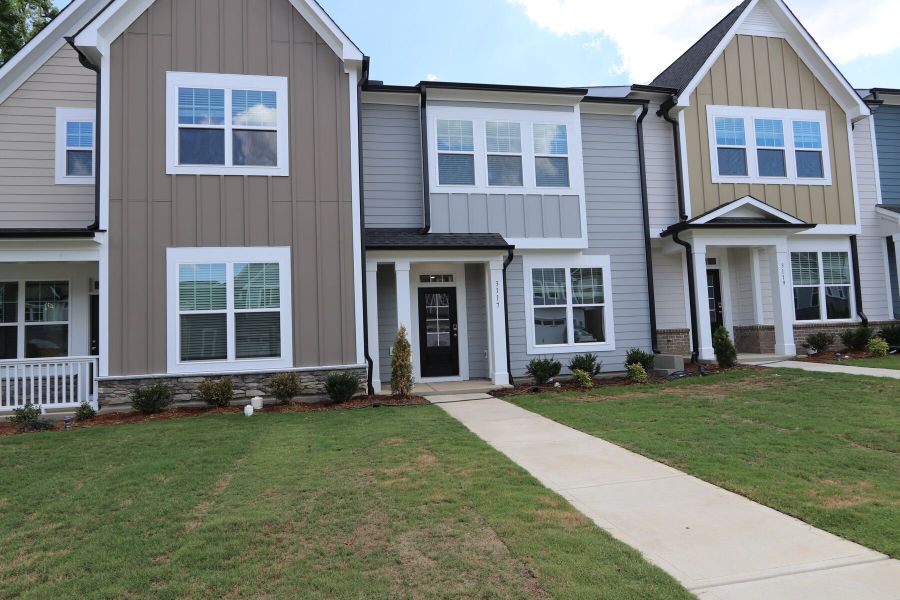 Front Exterior Front Exterior