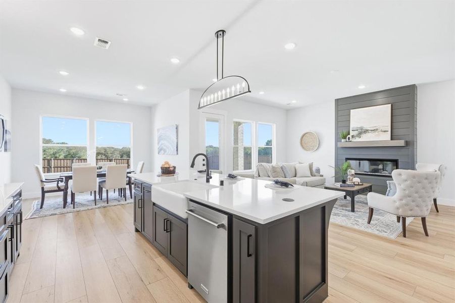 Island with farmhouse sink and dishwasher