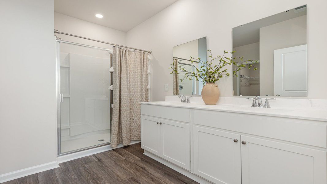 Furnished interior view inside a new home in Auberon Woods, Conway (Image 17).