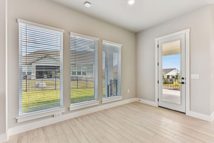 Unfurnished room featuring light wood-type flooring and recessed lighting