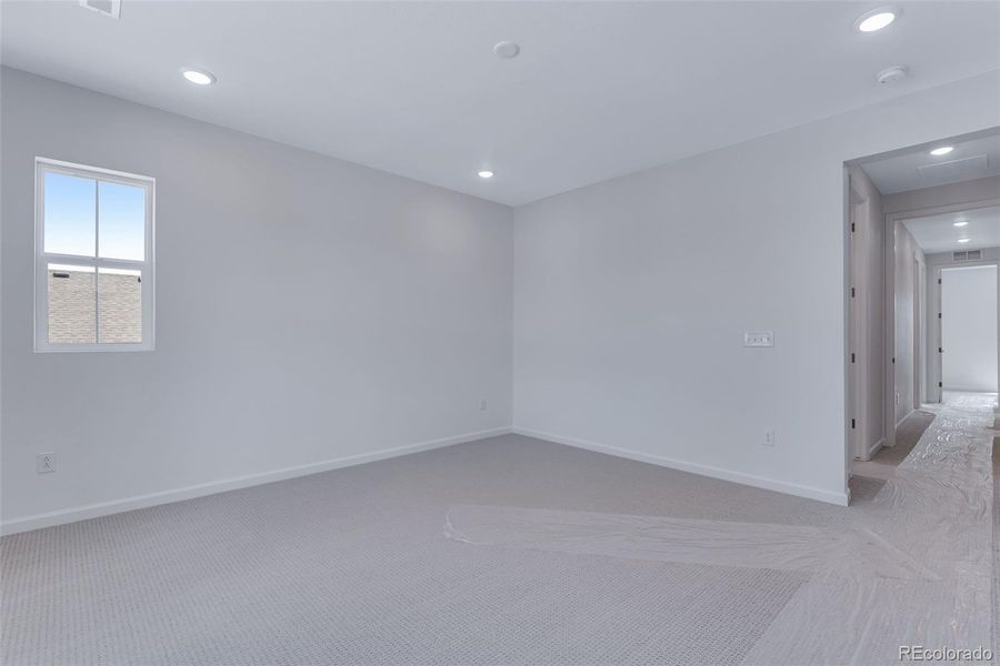 Spacious, unfurnished interior of a new home in Prelude at The Aurora Highlands, Aurora (Image 28). Spacious, unfurnished interior of a new home in Prelude at The Aurora Highlands, Aurora (Image 28).