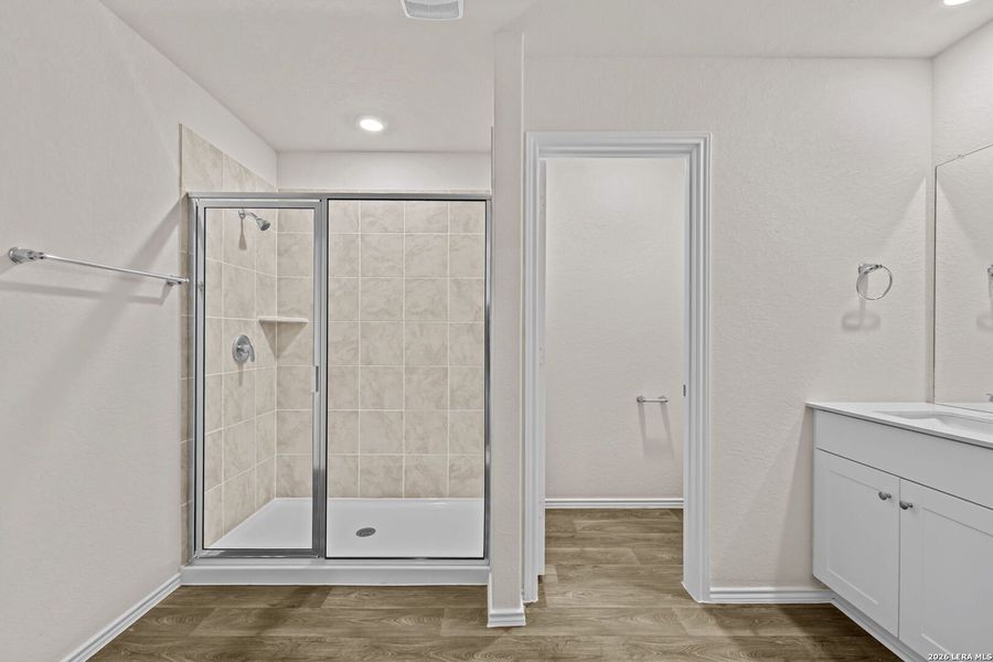 Image 21 of a home in Applewood.