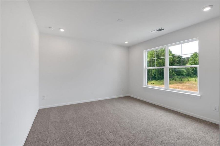 Spacious, unfurnished interior of a new home in The Overlook at Factory Shoals, Mableton (Image 26). Spacious, unfurnished interior of a new home in The Overlook at Factory Shoals, Mableton (Image 26).