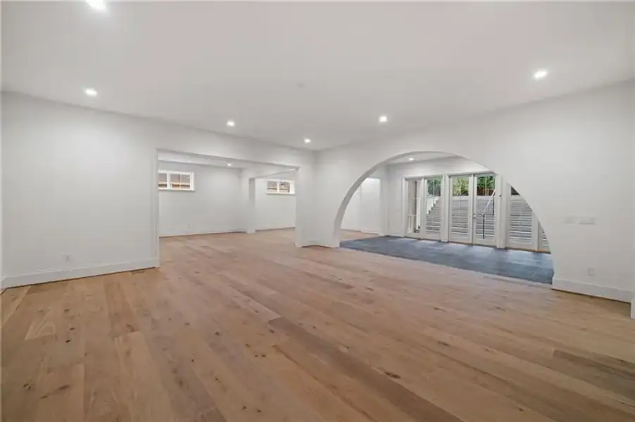 Spacious, unfurnished interior of a new home in , Atlanta (Image 52). Spacious, unfurnished interior of a new home in , Atlanta (Image 52).
