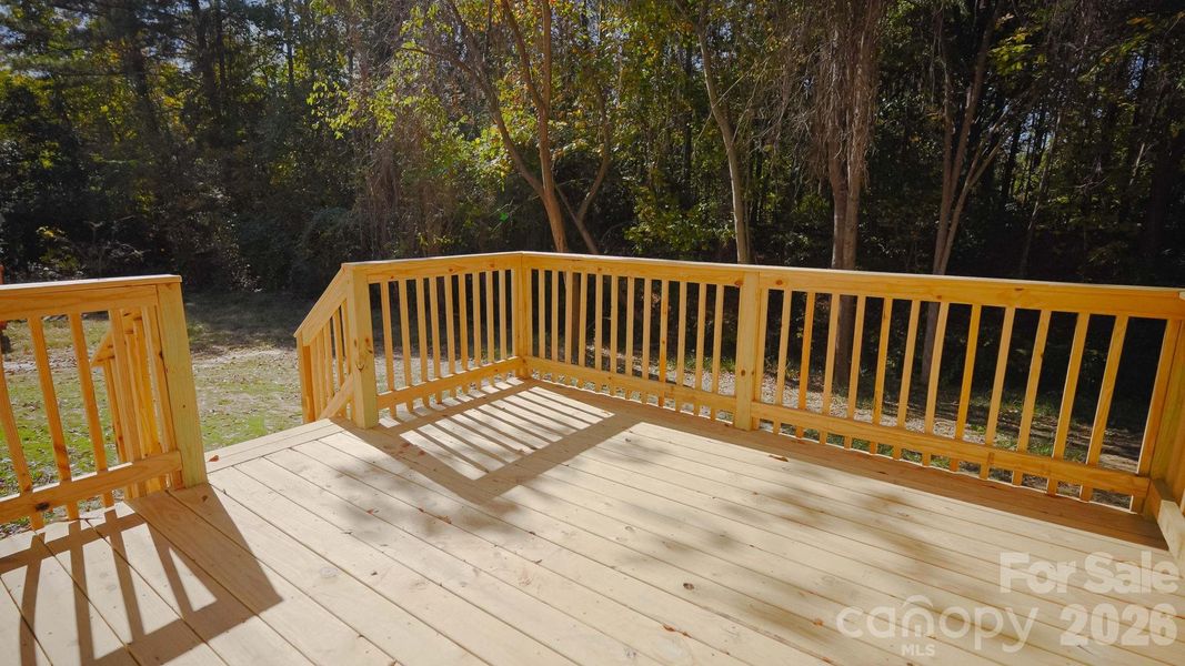 Exterior details and patio area of a home in , Charlotte (Image 19).