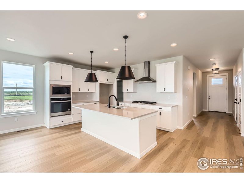 Furnished interior view inside a new home in Barefoot Lakes, Longmont (Image 8).