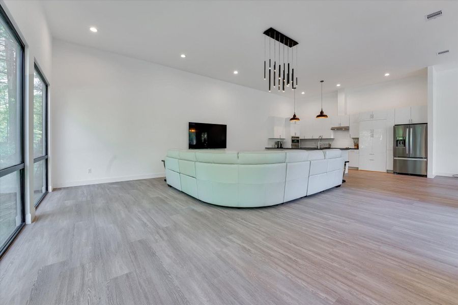 Image 37 of a home in . Image 37 of a home in .