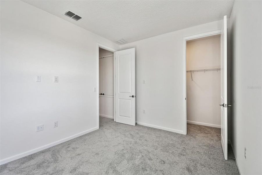 Spacious, unfurnished interior of a new home in Emerson Pointe, Apopka (Image 19).