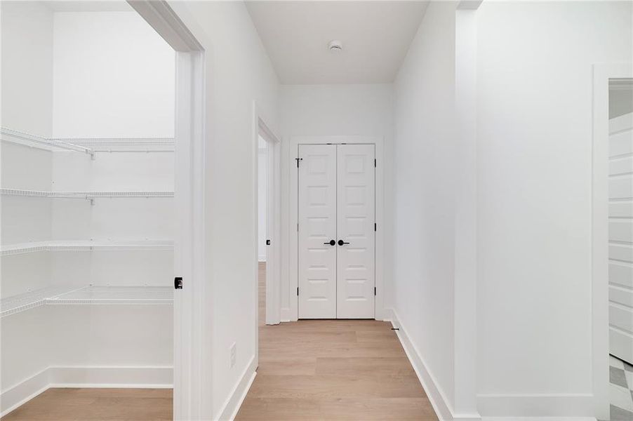 Spacious, unfurnished interior of a new home in , Gainesville (Image 20).