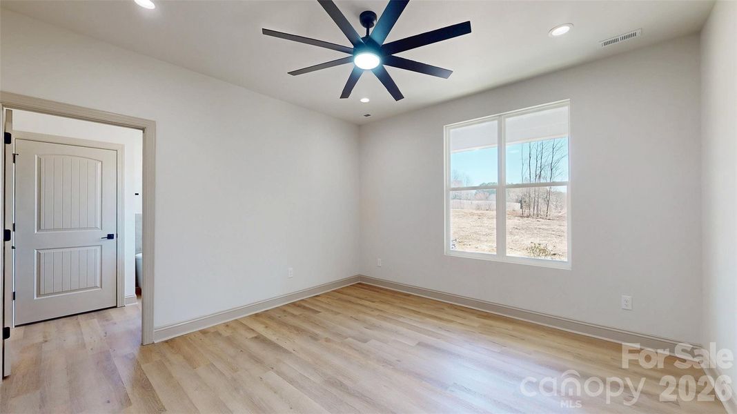 Spacious, unfurnished interior of a new home in , Monroe (Image 15).