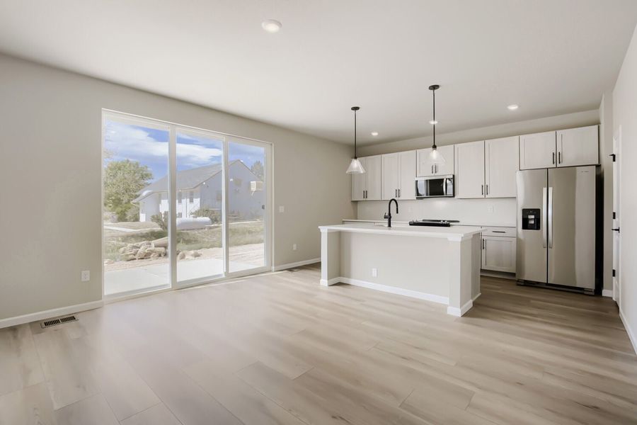 New Home in Windsor, CO.  - Slide 9