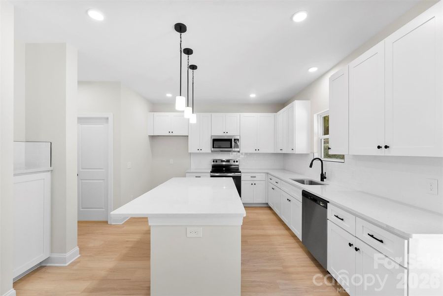 Furnished interior view inside a new home in , Kannapolis (Image 8).