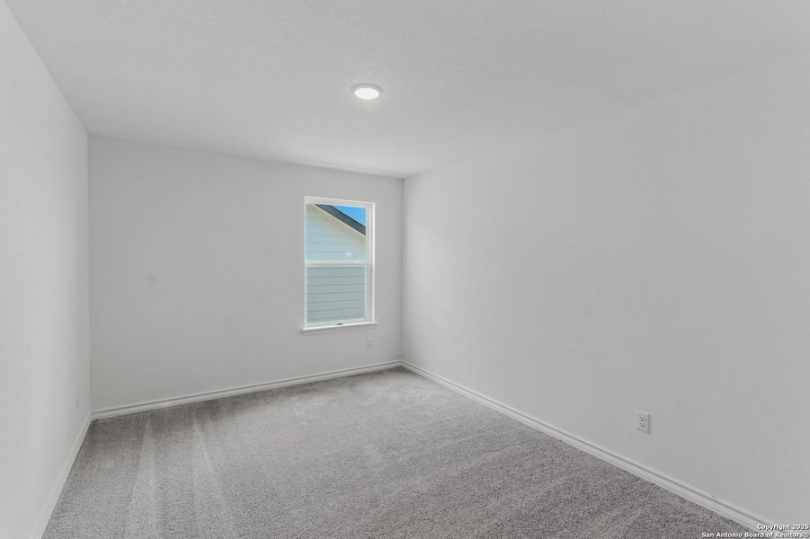 Spacious, unfurnished interior of a new home in Lily Springs, Seguin (Image 17). Spacious, unfurnished interior of a new home in Lily Springs, Seguin (Image 17).