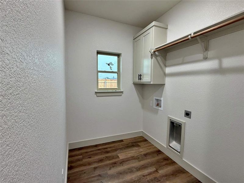 Spacious, unfurnished interior of a new home in , Abilene (Image 12).