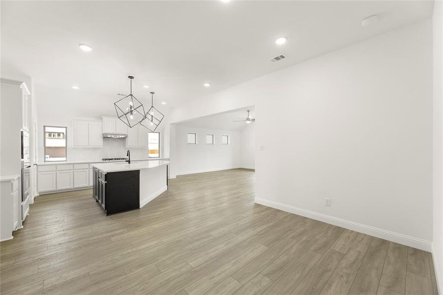 06_14498 Herschel, Pilot Point 06_14498 Herschel, Pilot Point