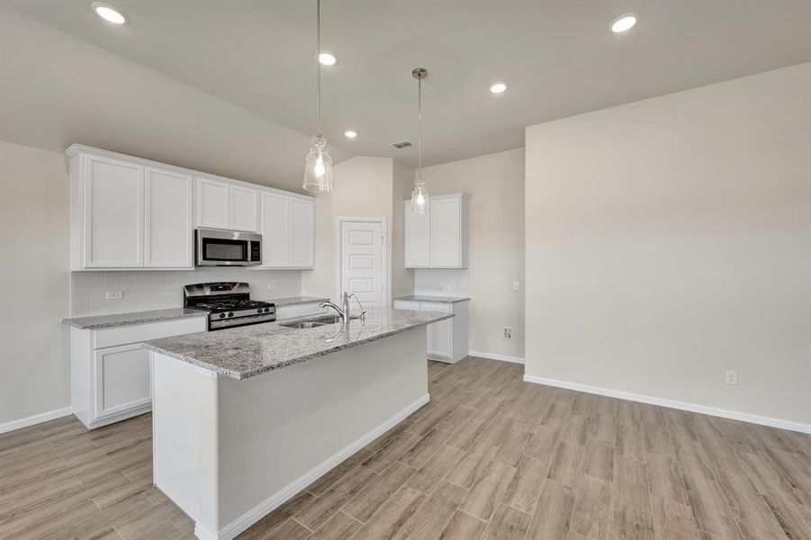 Furnished interior view inside a new home in Verandah, Royse City (Image 17).