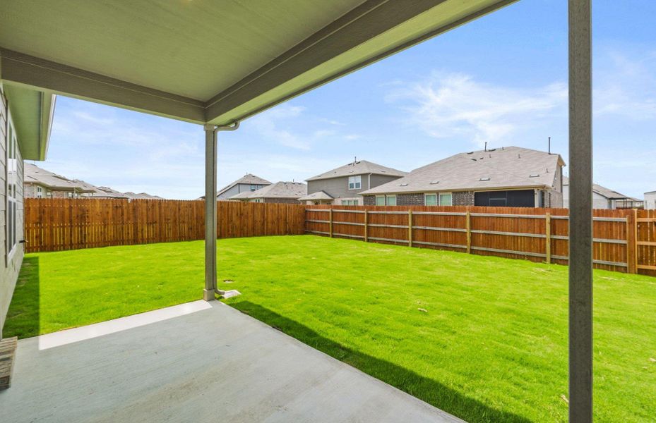 Exterior details and patio area of a home in Lagos, Manor (Image 17).