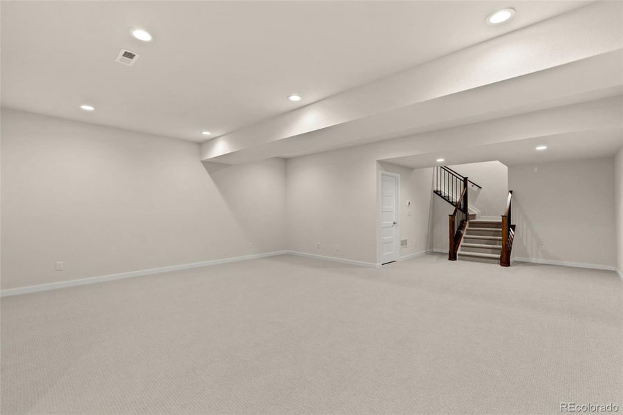 Spacious, unfurnished interior of a new home in Lyric at Ridgegate, Lone Tree (Image 46).