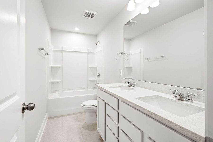 Furnished interior view inside a new home in Waterways, Richmond Hill (Image 10). Furnished interior view inside a new home in Waterways, Richmond Hill (Image 10).