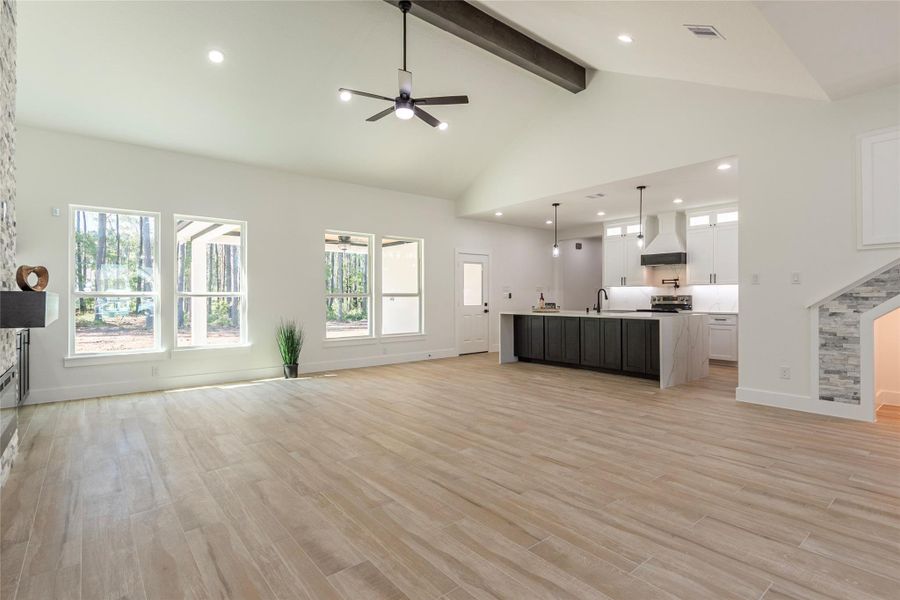 Spacious, unfurnished interior of a new home in , Dayton (Image 21).