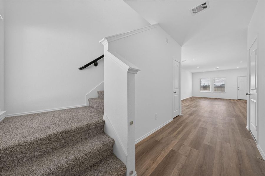 Spacious, unfurnished interior of a new home in , Houston (Image 37).